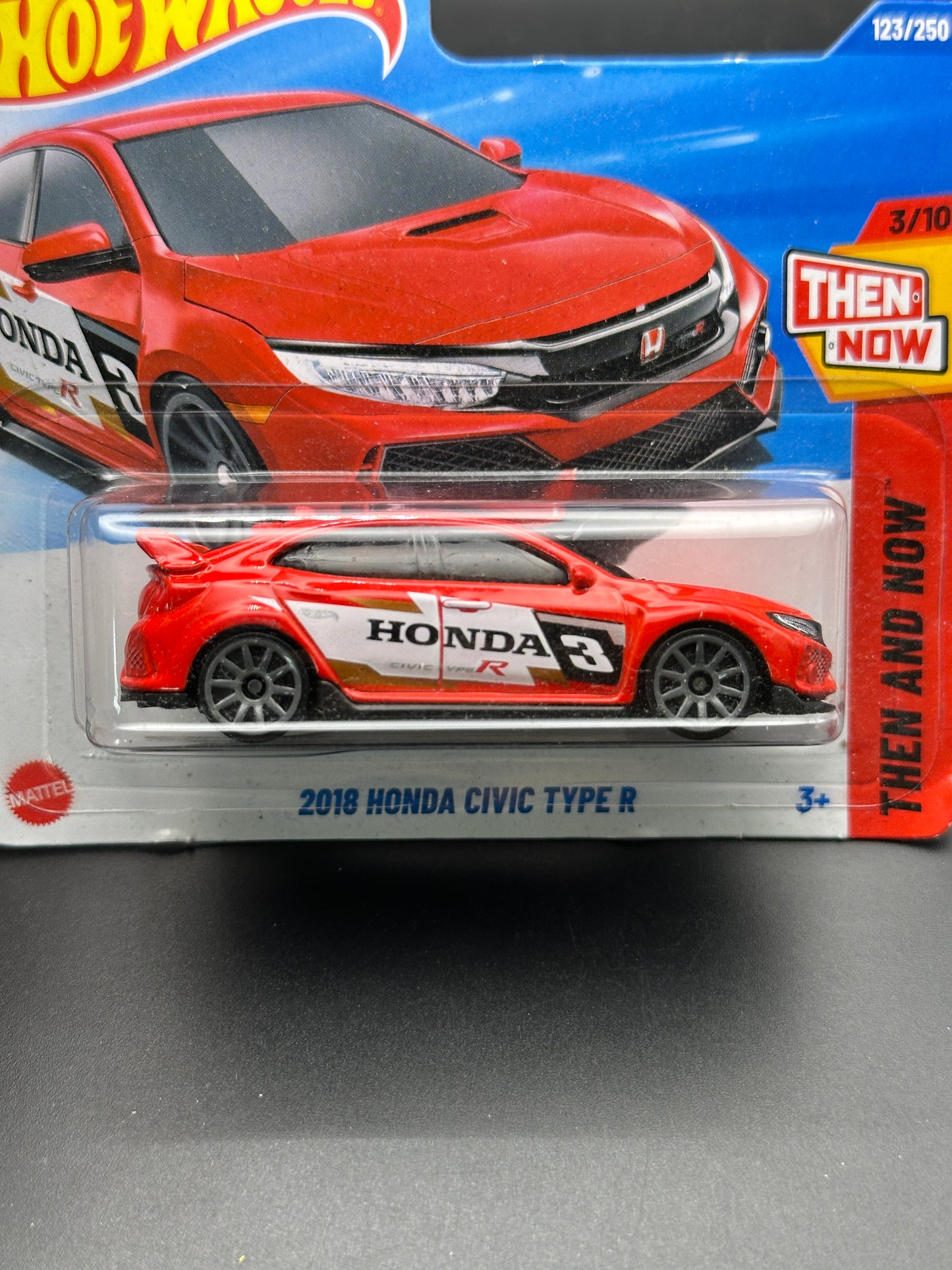 HOT WHEELS - 2018 HONDA CIVIC TYPE R (2025) - HW THEN AND NOW 3/10
