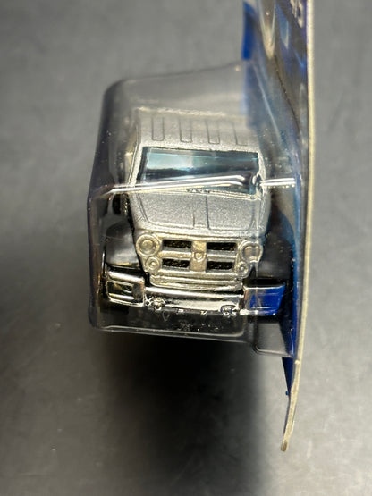 HOT WHEELS - DODGE M80 (2006) - HW MOPAR MADNESS 4/5