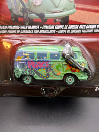 DISNEY PIXAR CARS - RACE TEAM FILLMORE WITH HEADSET - CARS - DIECAST
