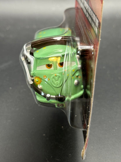 DISNEY PIXAR CARS - RACE TEAM FILLMORE WITH HEADSET - CARS - DIECAST