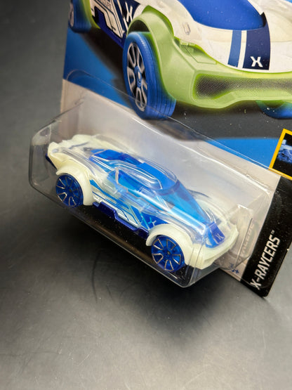 HOT WHEELS - COSMIC COUPE (2022) - HW X-RAYCERS 1/5