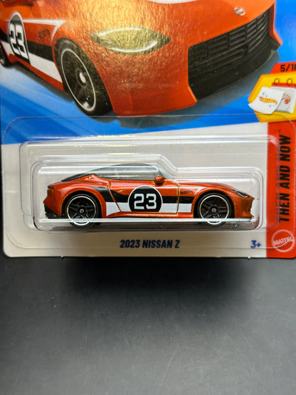 HOT WHEELS - 2023 NISSAN Z (2026) - HW THEN AND NOW 5/10