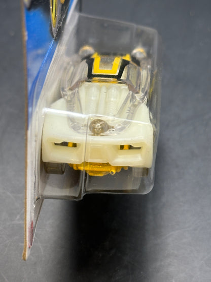 HOT WHEELS - LIGHTNIN BUG (2022) - HW X-RAYCERS 5/5