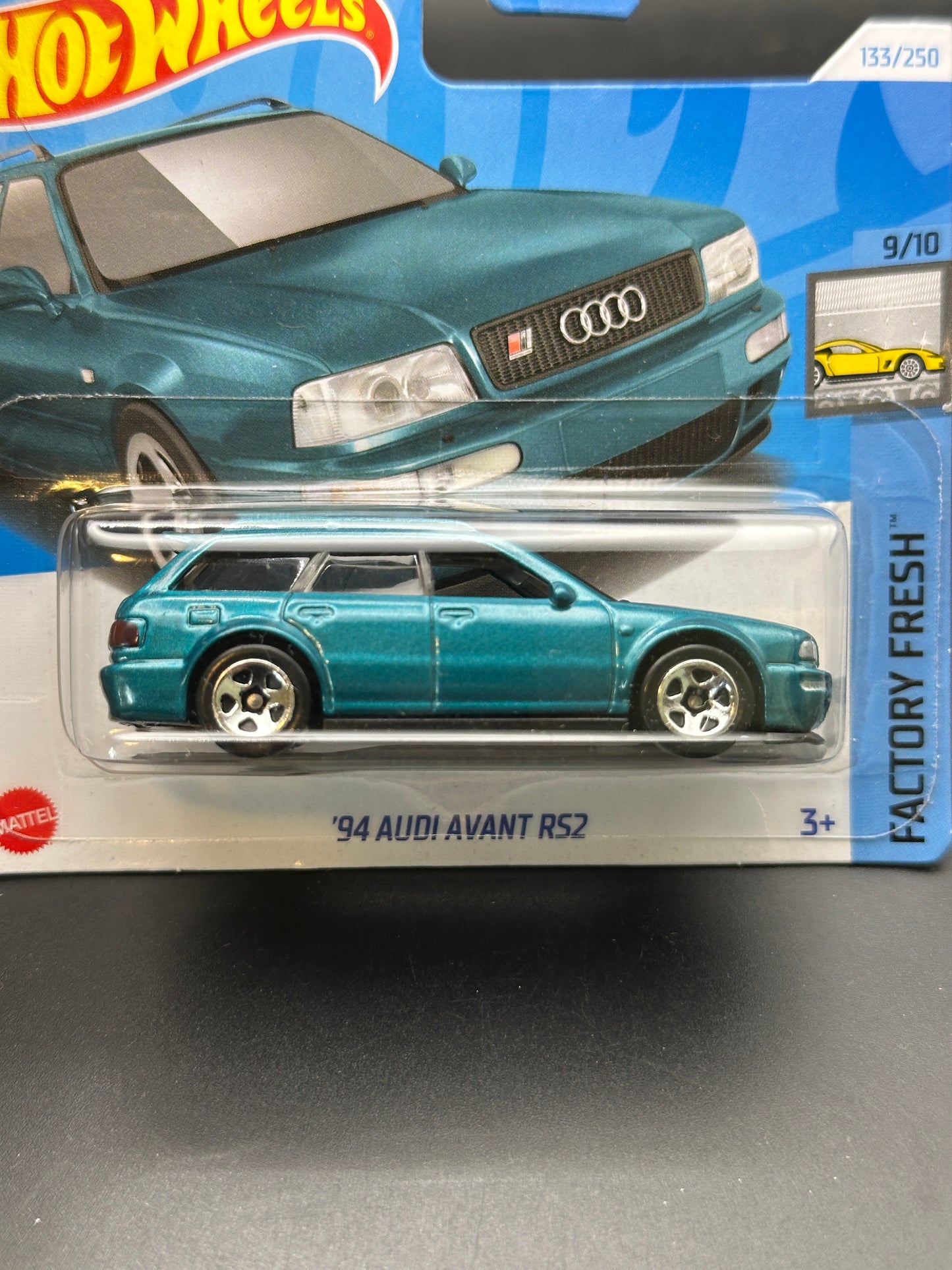 HOT WHEELS - 94 AUDI AVANT RS2 (2024) - FACTORY FRESH 9/10