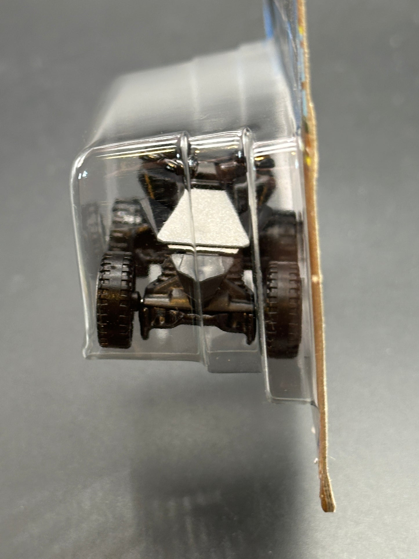 HOT WHEELS - TESLA CYBERSQUAD (2025) - HW DIRT 4/10