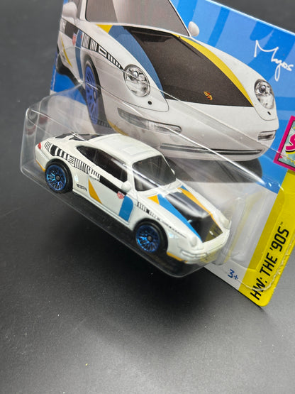 HOT WHEELS - 96 PORSCHE CARRERA (2024) - HW THE 90s 1/10
