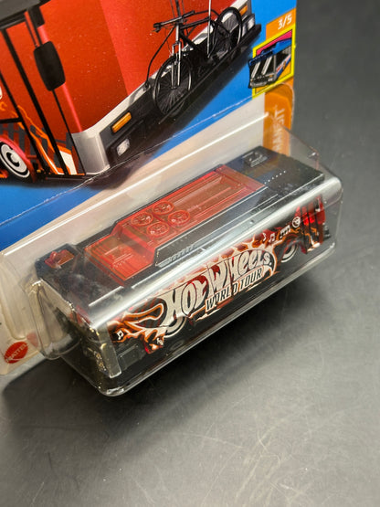 HOT WHEELS - AINT FARE (2024) - TREASURE HUNT - HW FAST TRANSIT 3/5