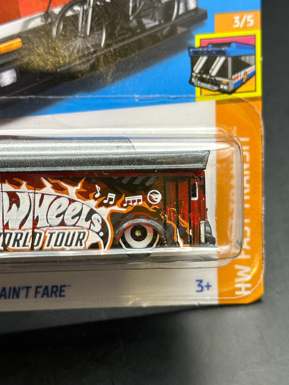 HOT WHEELS - AINT FARE (2024) - TREASURE HUNT - HW FAST TRANSIT 3/5
