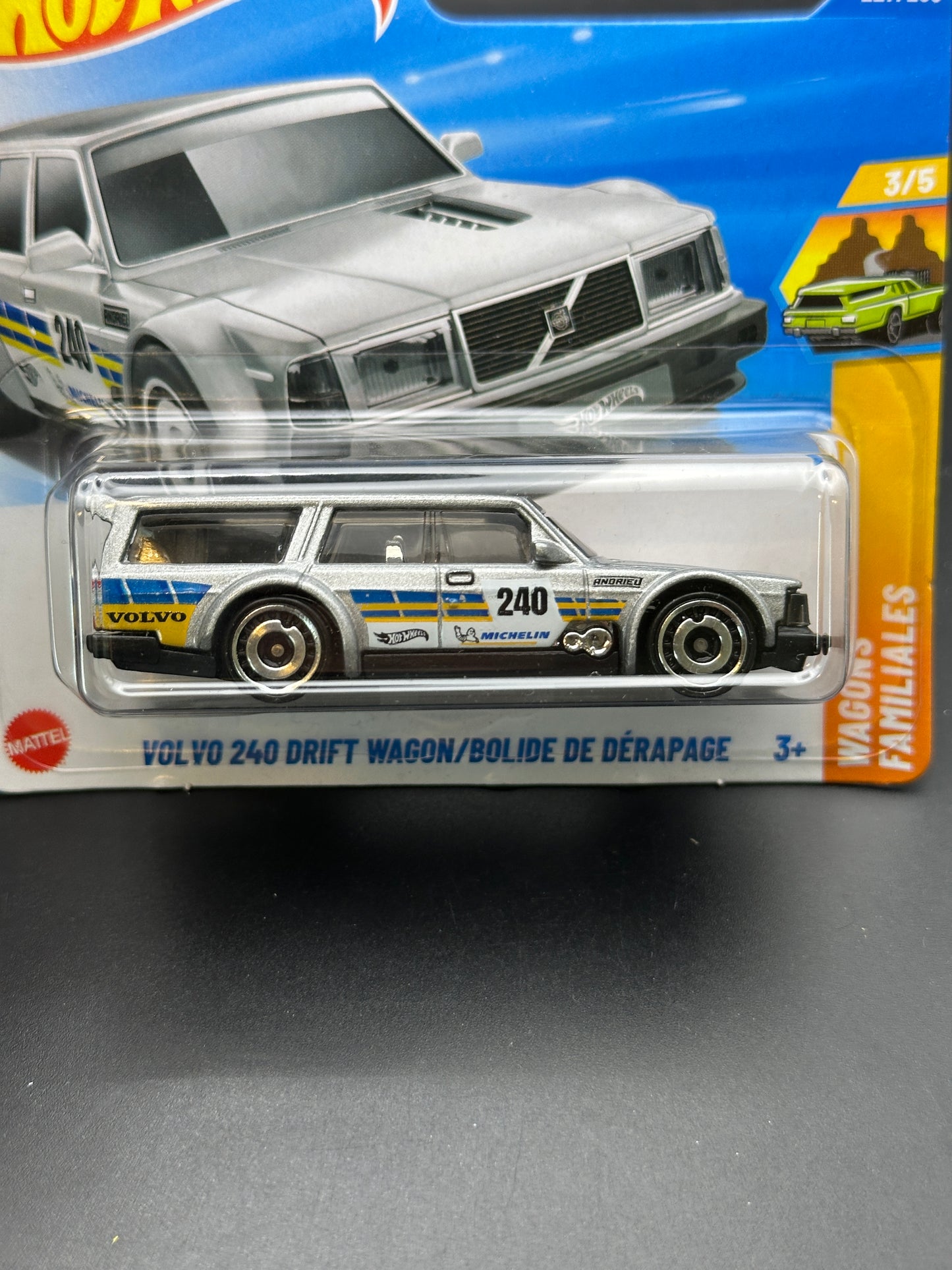 HOT WHEELS - VOLVO 240 DRIFT WAGON (2025) - HW WAGONS 3/5