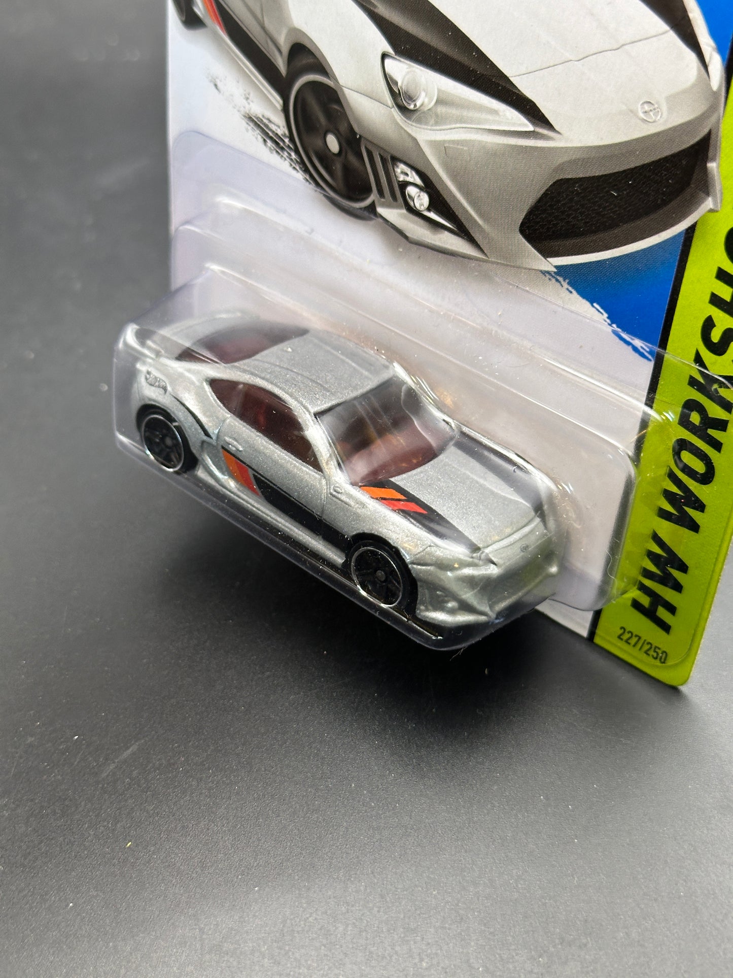HOT WHEELS - SCION FR-S (2014) - HW WORKSHOP