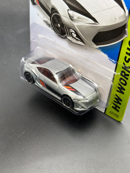 HOT WHEELS - SCION FR-S (2014) - HW WORKSHOP