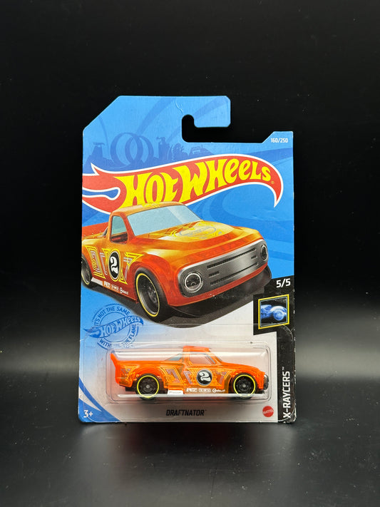 HOT WHEELS - DRAFTNATOR (2021) - HW X-RAYCERS 5/5