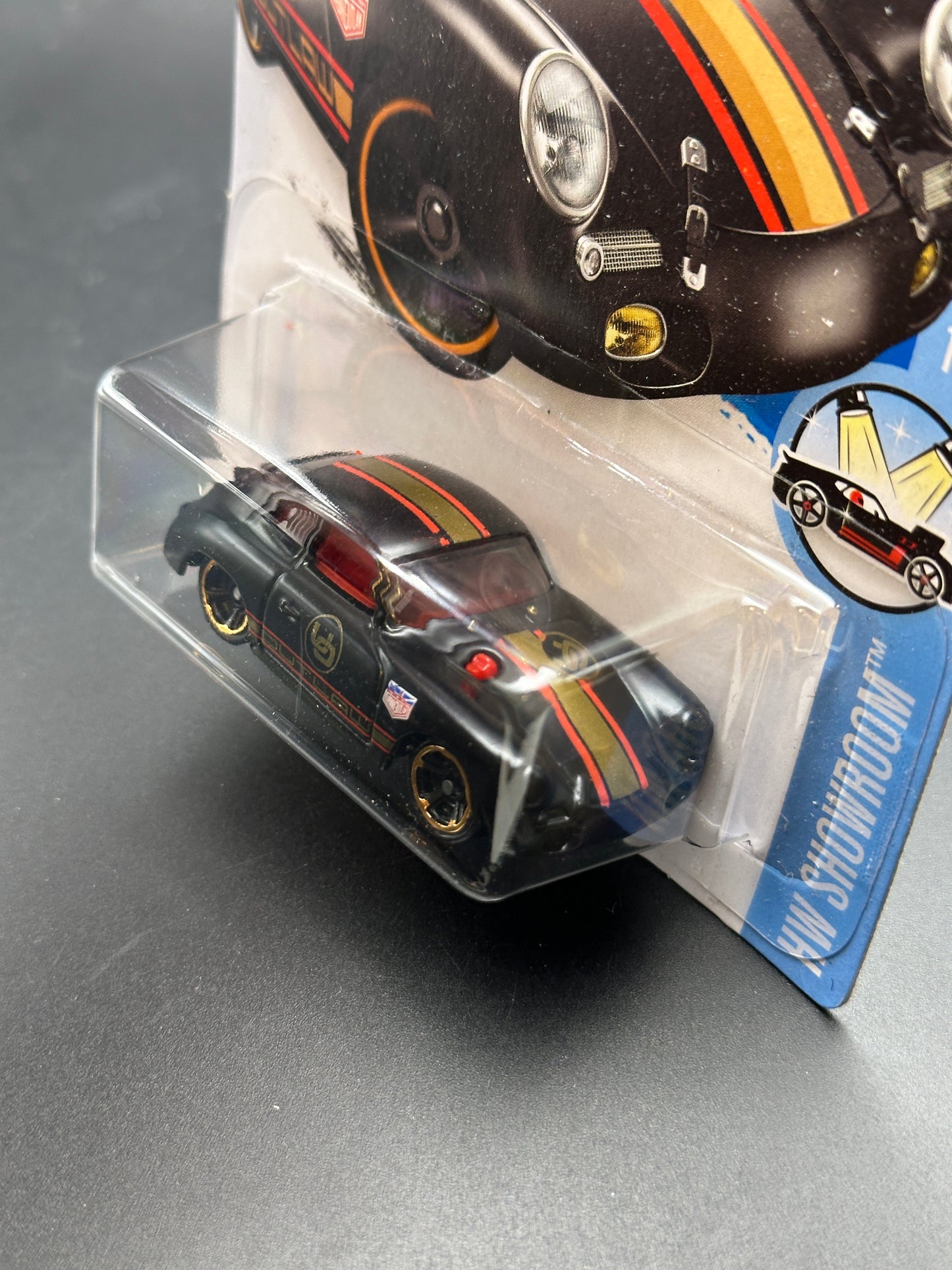 HOT WHEELS - PORSCHE 356A OUTLAW (2016) - HW SHOWROOM 10/10