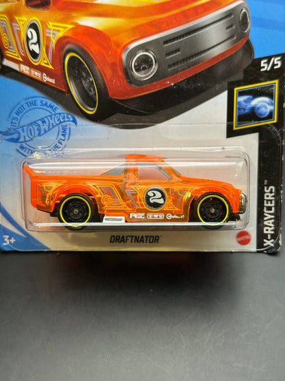 HOT WHEELS - DRAFTNATOR (2021) - HW X-RAYCERS 5/5