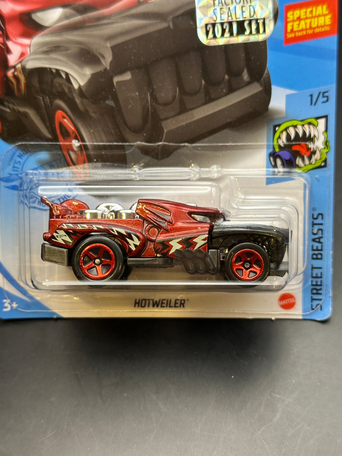 HOT WHEELS - HOTWEILER (2021) - HW STREET BEASTS 1/10