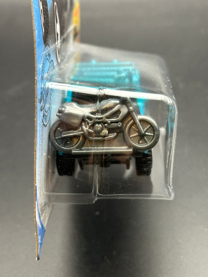 HOT WHEELS - 67 JEEPSTER COMMANDO (2020) - HW BAJA BLAZERS 1/10
