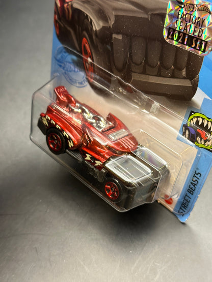 HOT WHEELS - HOTWEILER (2021) - HW STREET BEASTS 1/10
