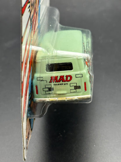 HOT WHEELS - 55 CHEVY PANEL (2017) - MAD MAGAZINE - POP CULTURE 4/5