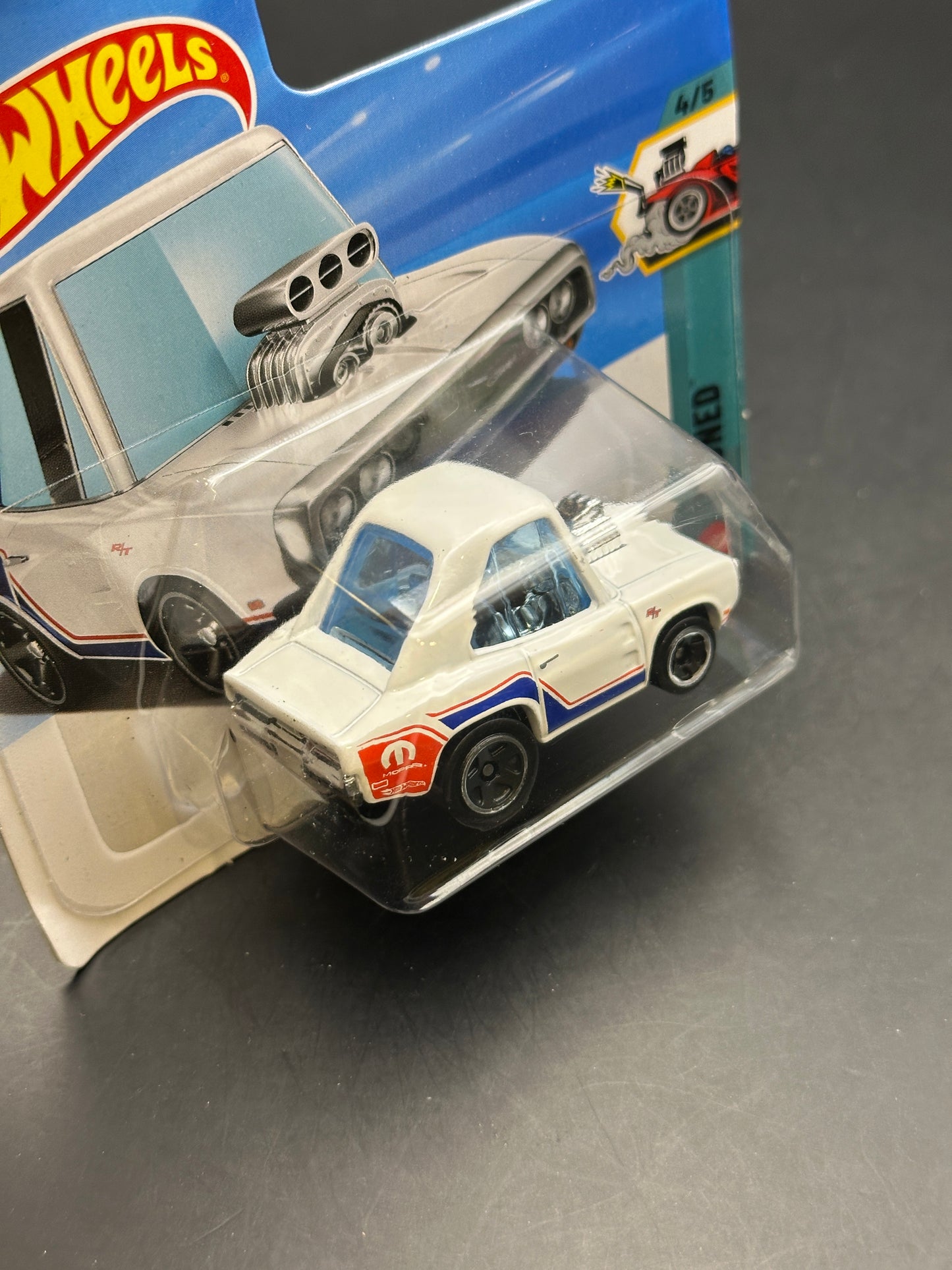 HOT WHEELS - 70 DODGE CHARGER (2026) - HW TOONED 4/5