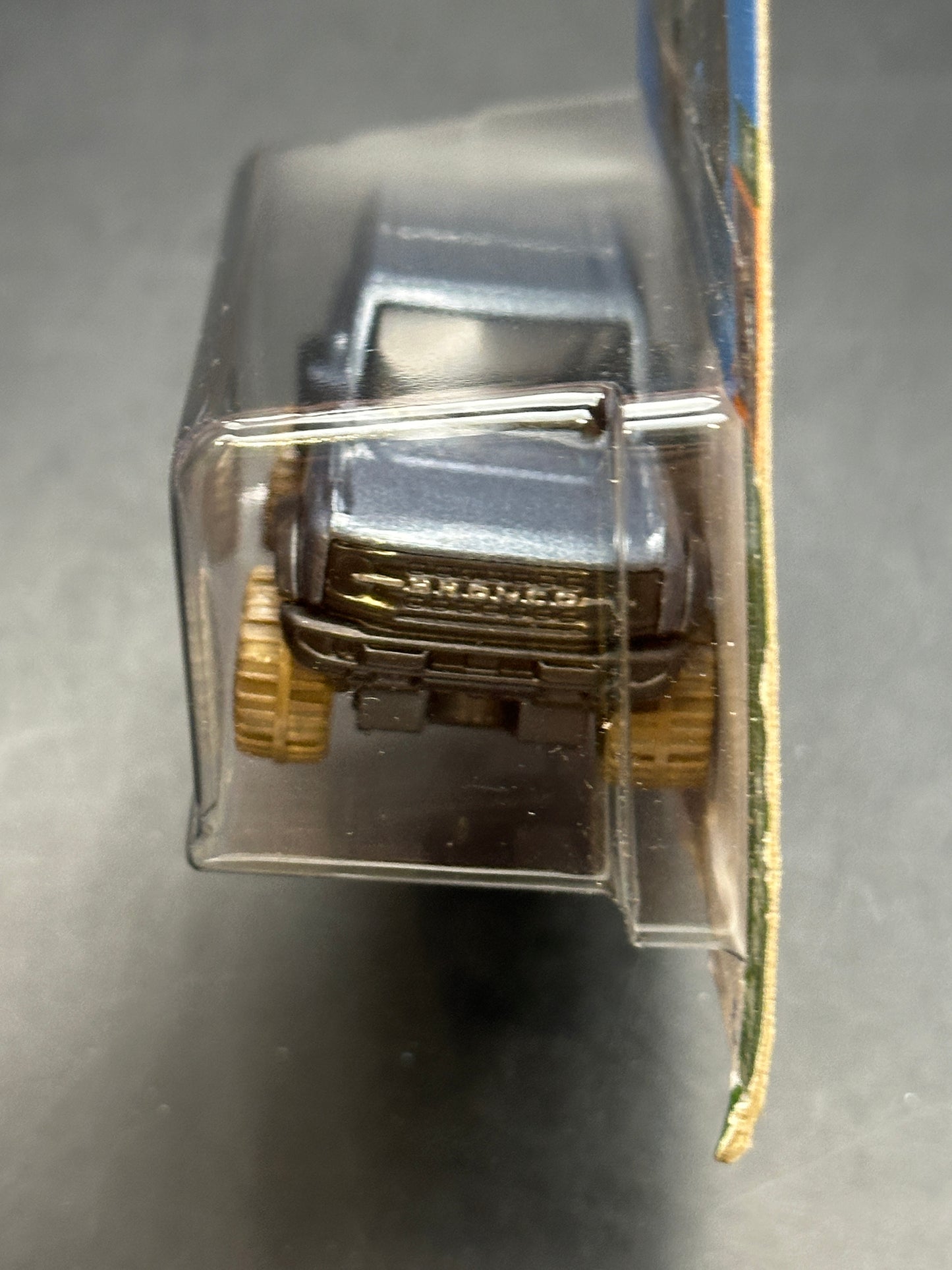 HOT WHEELS - 21 FORD BRONCO (2022) - MUD STUDS 1/5