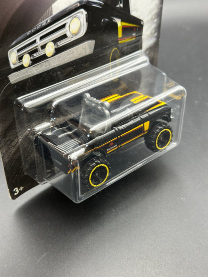 HOT WHEELS - 70 DODGE POWER WAGON (2018) - HW MOPAR SERIES 8/8