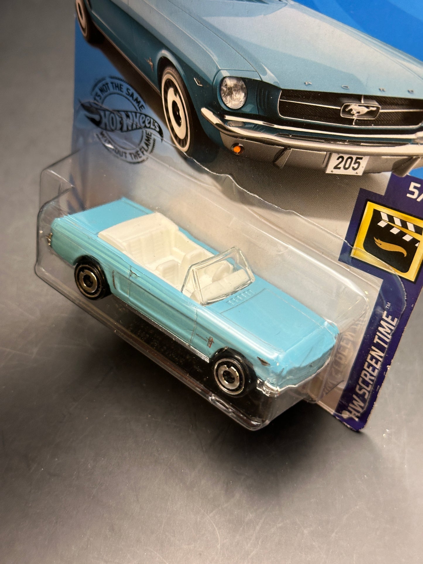 HOT WHEELS - 65 FORD MUSTANG CONVERTIBLE (2020) - HW SCREEN TIME 5/10