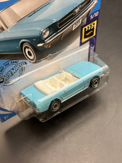 HOT WHEELS - 65 FORD MUSTANG CONVERTIBLE (2020) - HW SCREEN TIME 5/10