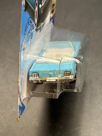 HOT WHEELS - 65 FORD MUSTANG CONVERTIBLE (2020) - HW SCREEN TIME 5/10