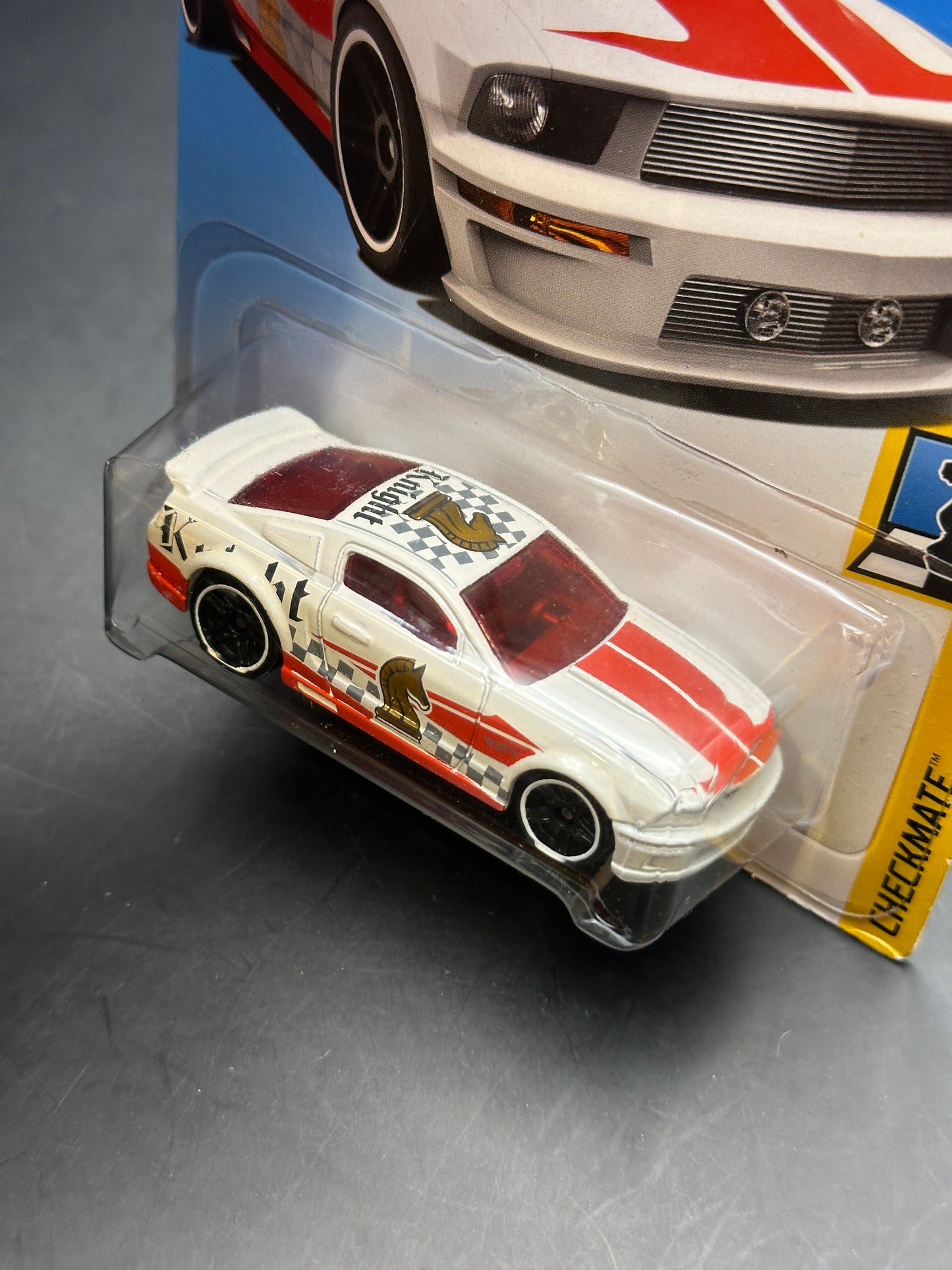 HOT WHEELS - 07 FORD MUSTANG (2018) - HW CHECKMATE 3/9