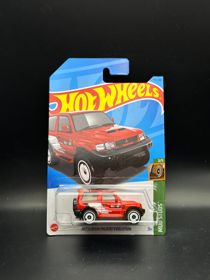 HOT WHEELS - MITSUBISHI PAJERO EVOLUTION (2023) - MUD STUDS 3/5