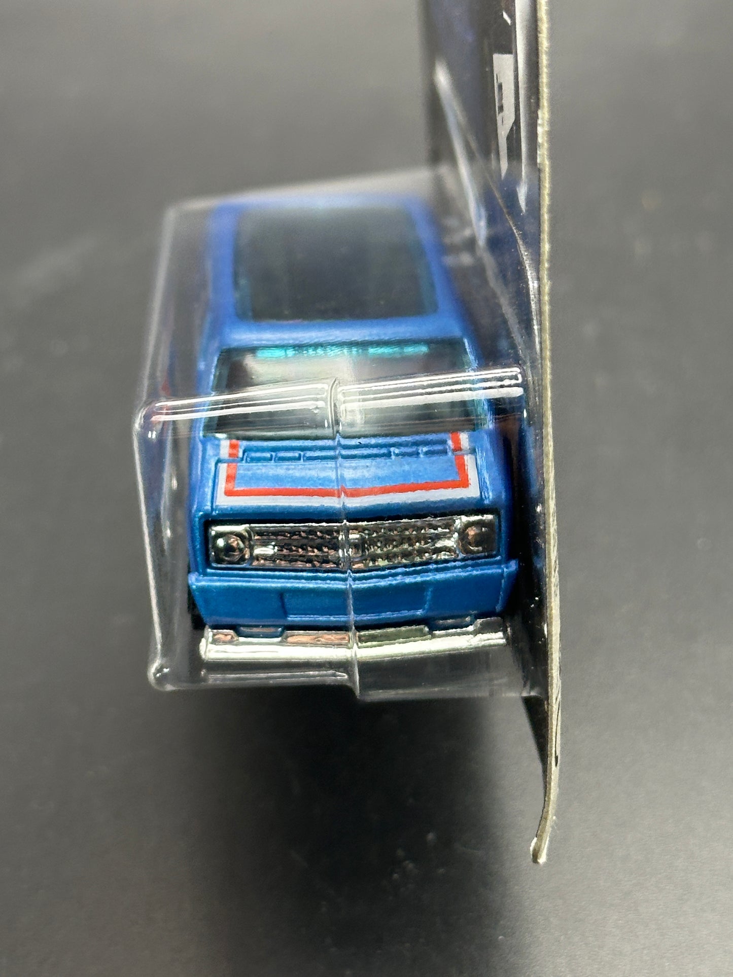 HOT WHEELS - CUSTOM 77 DODGE VAN (2018) - HW MOPAR SERIES 2/8