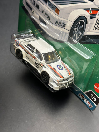 HOT WHEELS - ALFA ROMEO 155 V6 Ti (2023) - SPETTACOLARE 1/5
