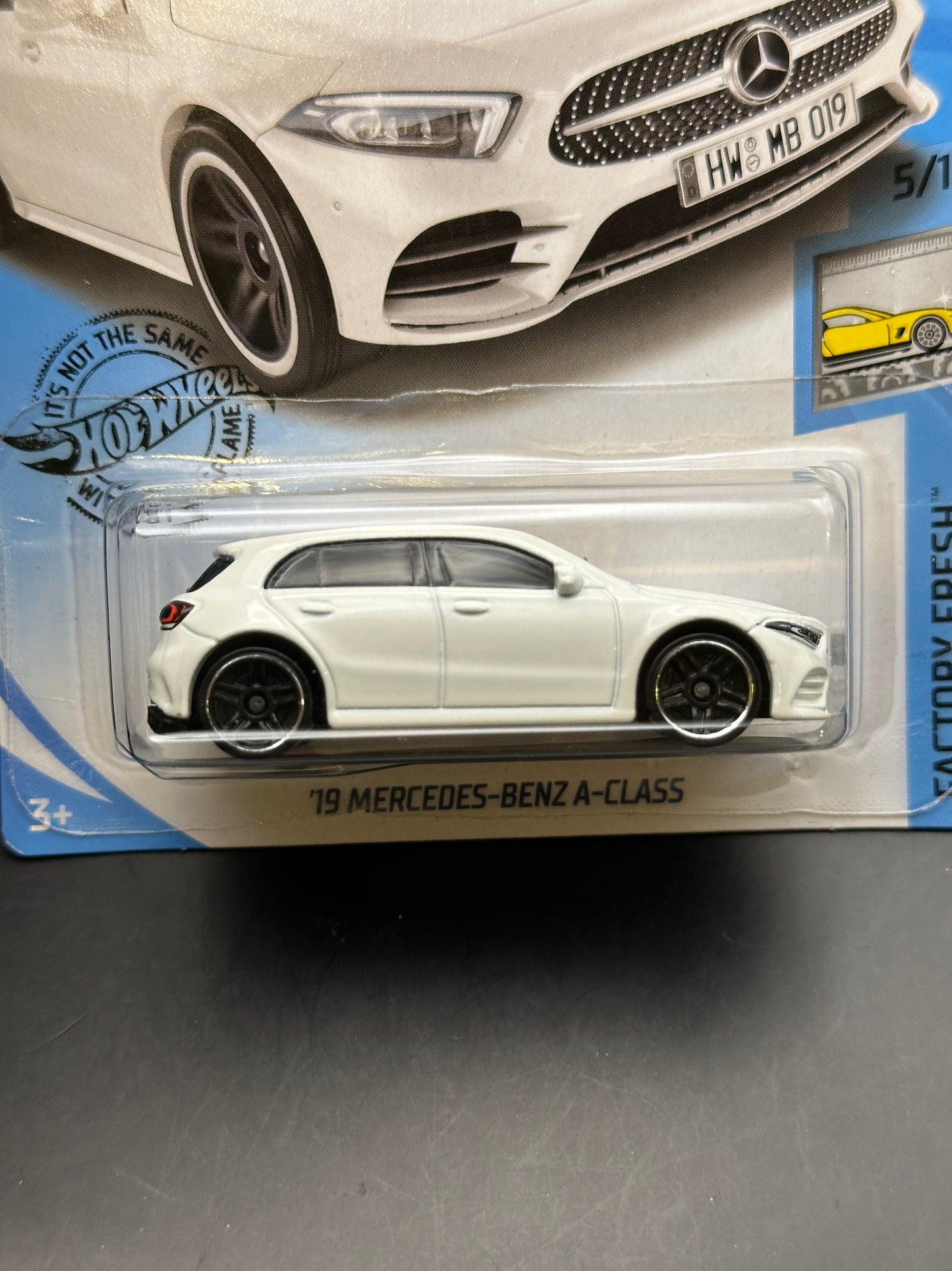 HOT WHEELS - 19 MERCEDES BENZ A-CLASS (2019) - HW FACTORY FRESH 5/10