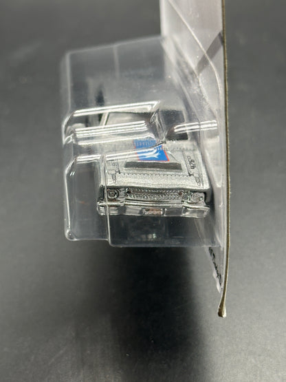 HOT WHEELS - 68 DODGE DART (2019) - LARRY WOOD ANNIVERSARY SERIES 8/10