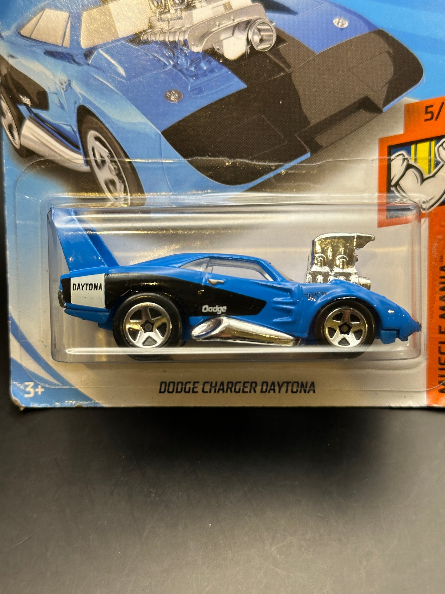 HOT WHEELS - DODGE CHARGER DAYTONA (2018) - HW MUSCLE MANIA 5/10