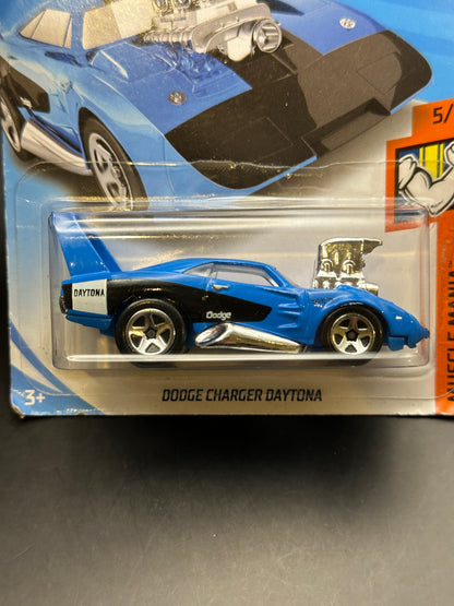 HOT WHEELS - DODGE CHARGER DAYTONA (2018) - HW MUSCLE MANIA 5/10