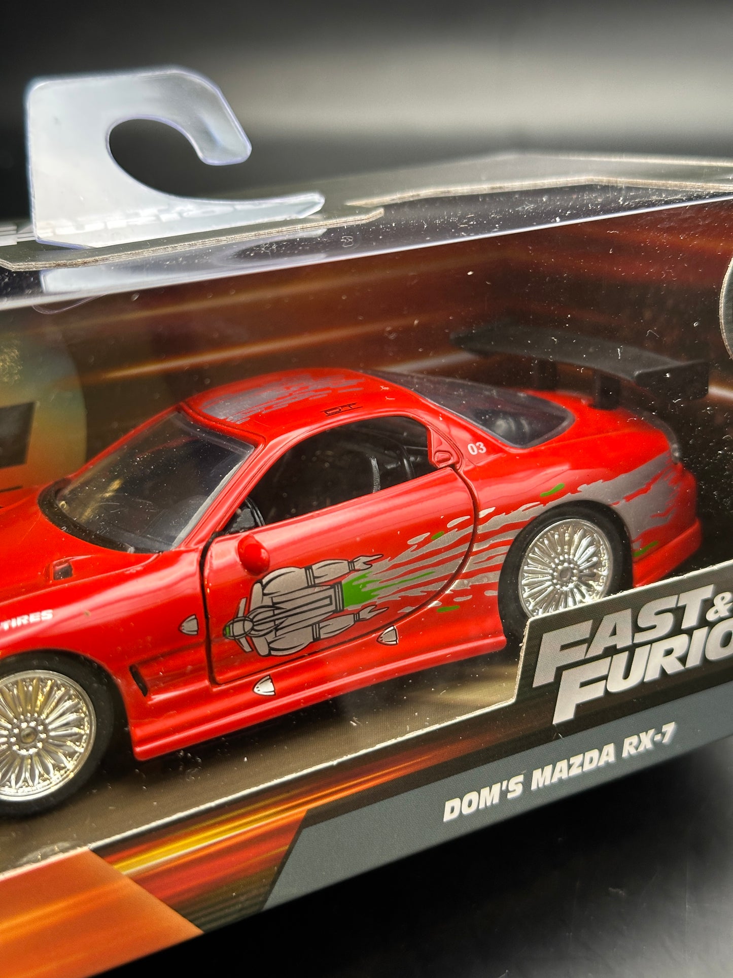JADA DIECAST CARS - DOMS MAZDA RX7 - FAST FURIOUS 1/32 SCALE
