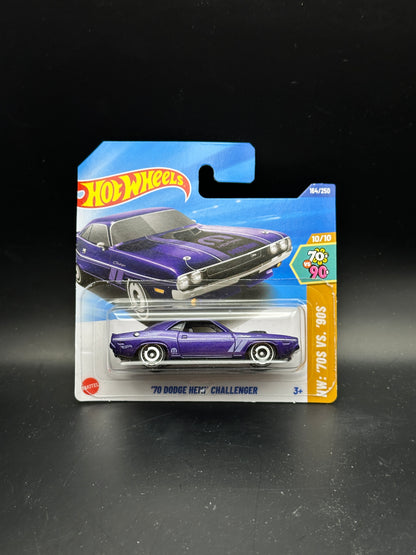 HOT WHEELS - 70 DODGE HEMI CHALLENGER (2025) - HW 70s VS 90s 10/10