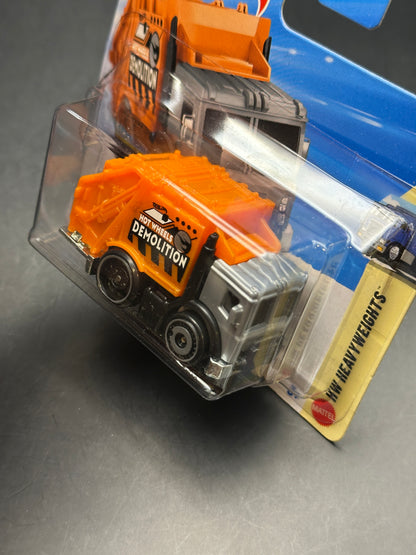 HOT WHEELS - TOTAL DISPOSAL (2026) - TREASURE HUNT - HW HEAVYWEIGHTS 5/5