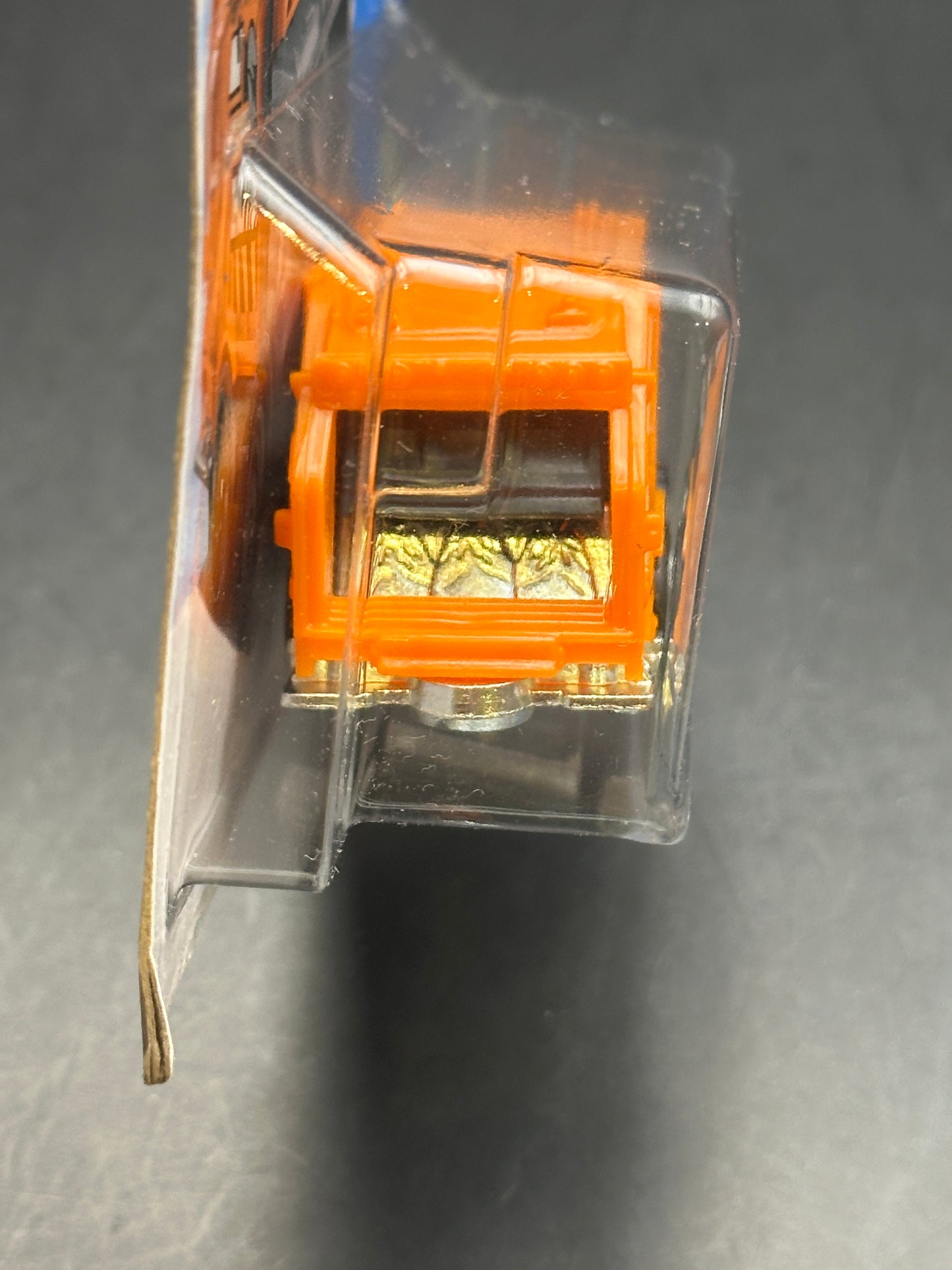 HOT WHEELS - TOTAL DISPOSAL (2026) - TREASURE HUNT - HW HEAVYWEIGHTS 5/5