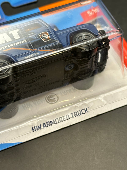 HOT WHEELS - HW ARMORED TRUCK (2019) - TREASURE HUNT - HW RESCUE 5/10