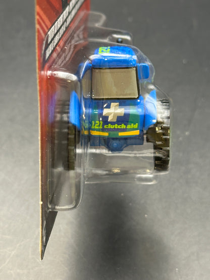 DISNEY PIXAR CARS - CLUTCH AND RACING TRACTOR - CARS - DIECAST
