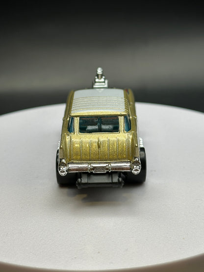 HOT WHEELS - LIL MAD (2026) - HW WAGONS 9/10 - LOOSE