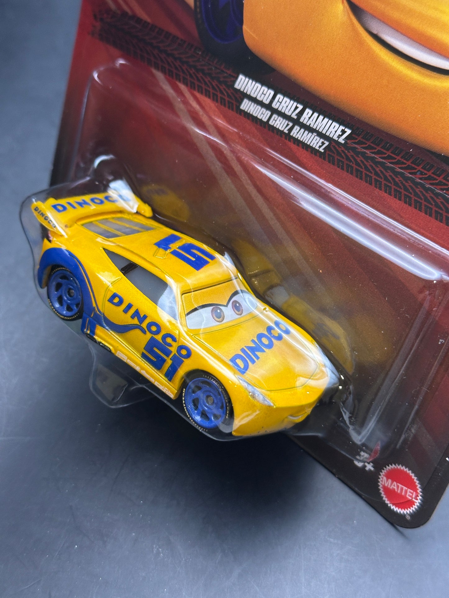 DISNEY PIXAR CARS - DINOCO CRUZ RAMIREZ - CARS - DIECAST