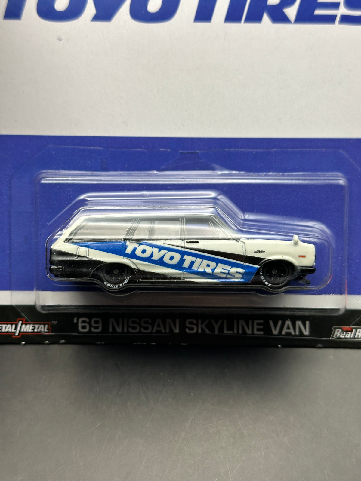 HOT WHEELS - 69 NISSAN SKYLINE VAN (2023) - SPEED SHOP - POP CULTURE 3/5