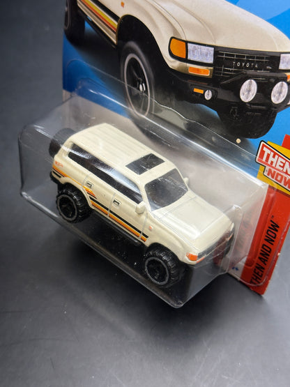 HOT WHEELS - TOYOTA LAND CRUISER 80 (2023) - HW THEN AND NOW 3/10