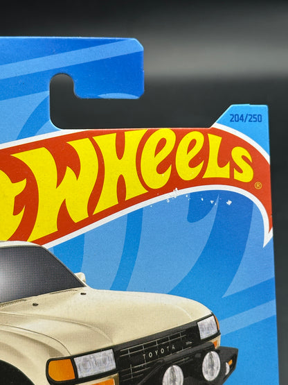 HOT WHEELS - TOYOTA LAND CRUISER 80 (2023) - HW THEN AND NOW 3/10