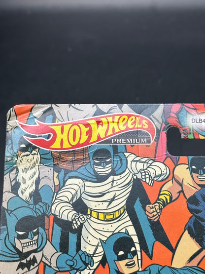 HOT WHEELS - 66 DODGE A100 (2022) - BATMAN - POP CULTURE 2/5