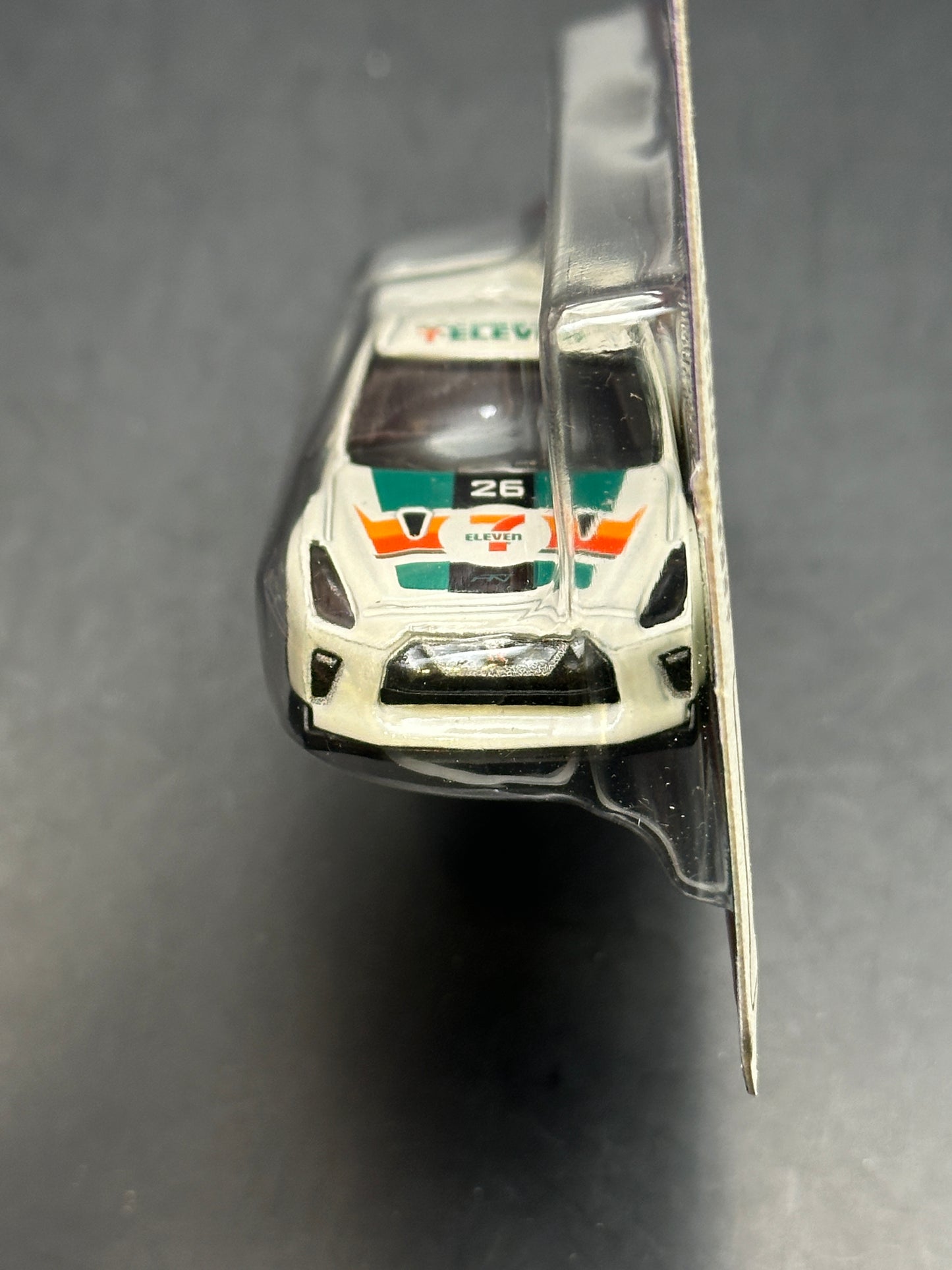 HOT WHEELS - 2017 NISSAN GT-R R35 (2026) - 7-ELEVEN EXCLUSIVE
