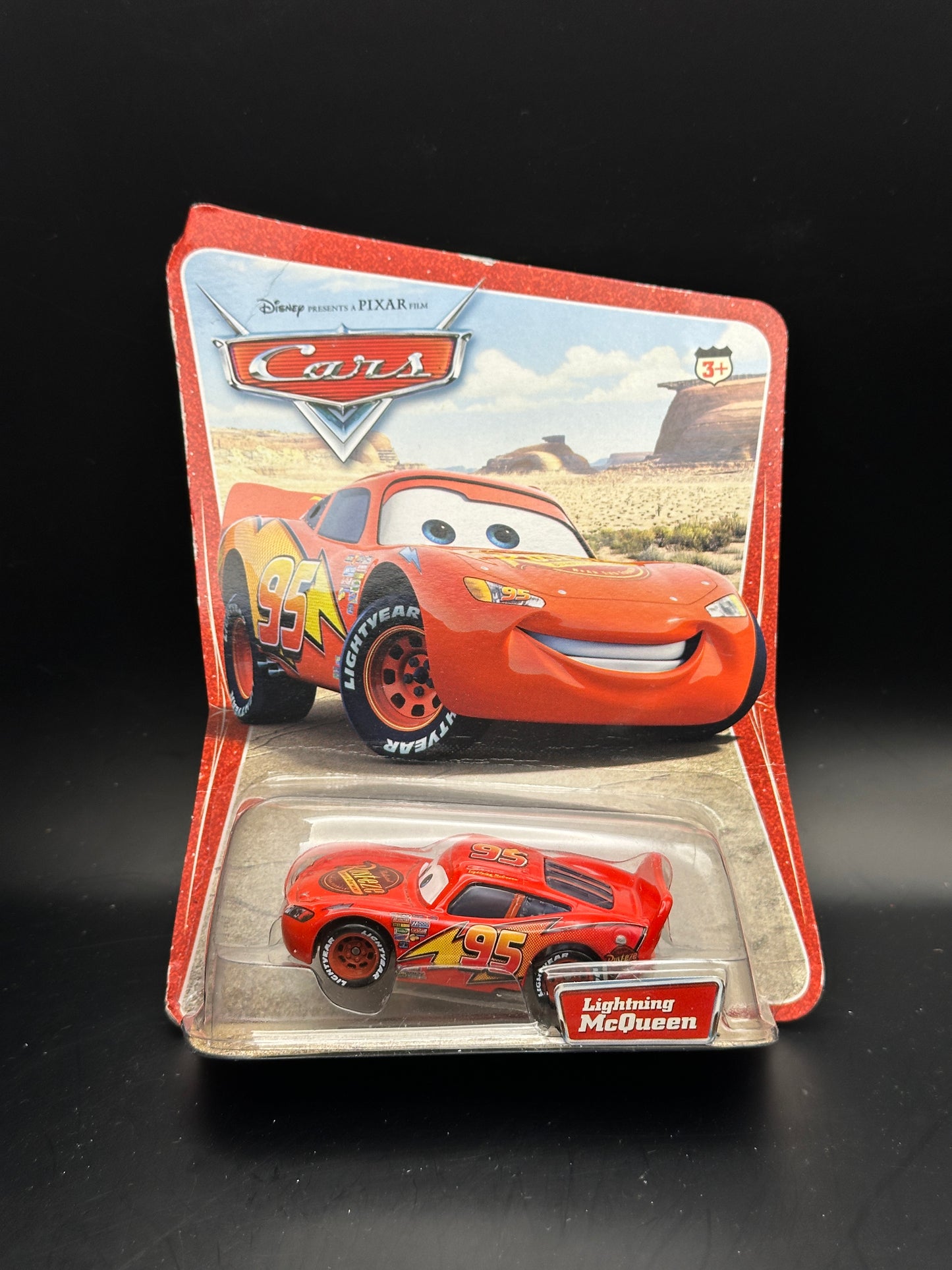 DISNEY PIXAR CARS - LIGHTNING MCQUEEN (2005) - DIECAST